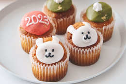 【癒されスイーツ】干支の卯（うさぎ）カップケーキで新春をお祝い！笑顔を誘うフェアリケーキフェア「干支スイーツ」登場！ #Z世代Pick