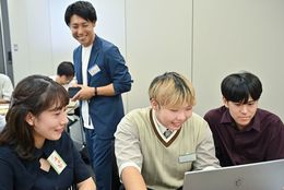 大学生が考える、高校生におすすめしたい金融教育 -カギになるのはVisaデビット？-
