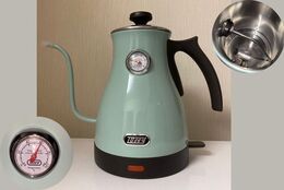 【レトロなデザインの温度計がかわいい！電気ケトルを1名様にプレゼント】大学生が気になる〇〇試してみた！～ラドンナ　Toffy 　温度計付き電気ケトル～